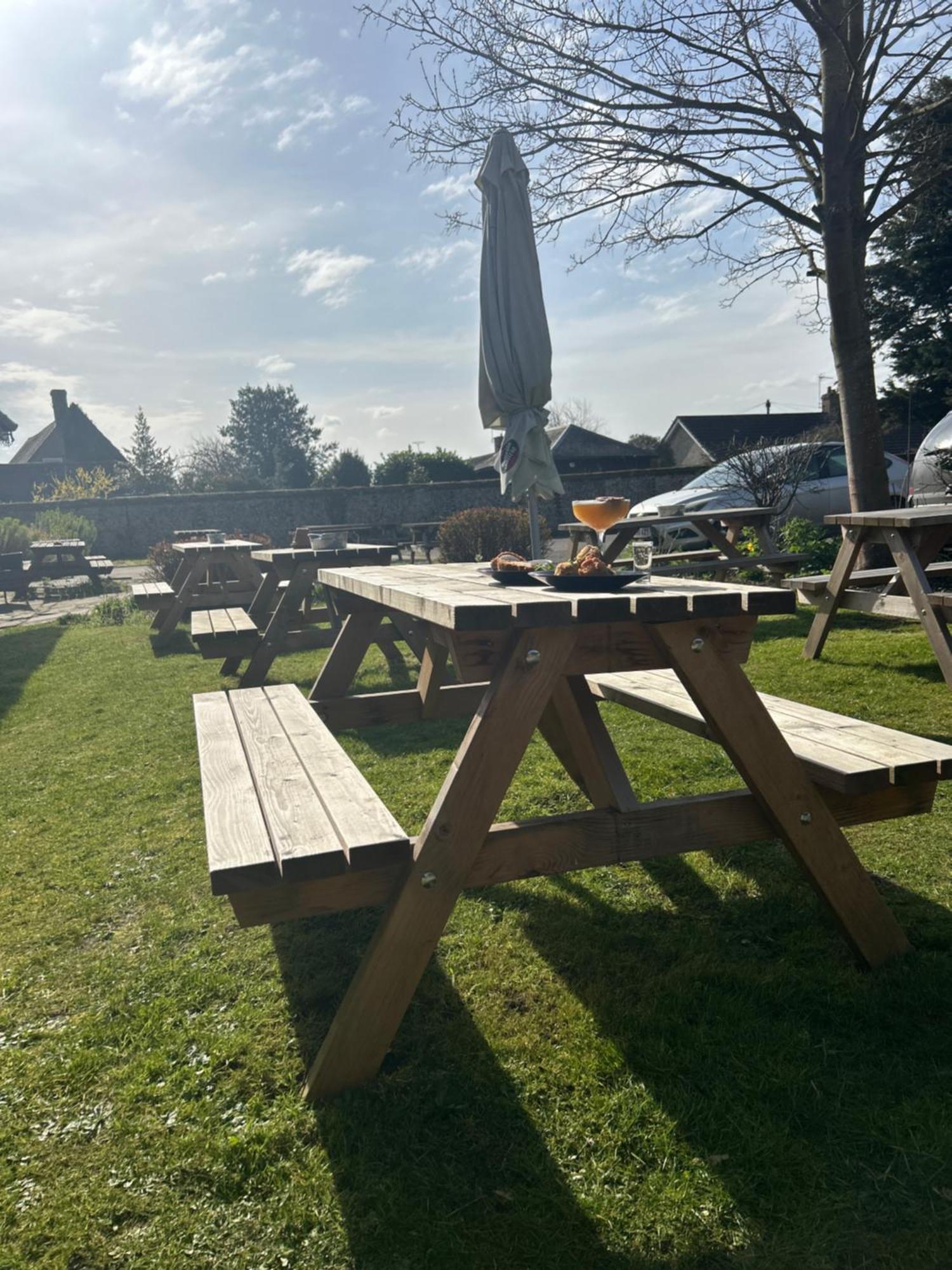 The Limes Bar And Hotel Needham Market Экстерьер фото